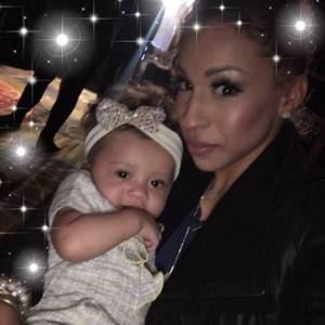 Meet your Posher, Amie